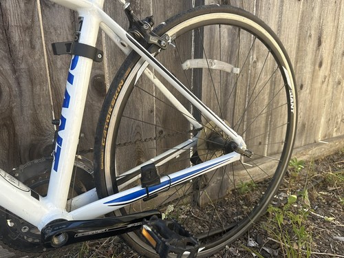 Giant Defy Composite 1 XS Bicycle w/ Clip Pedals, Cadence System, +More - Picture 6 of 12