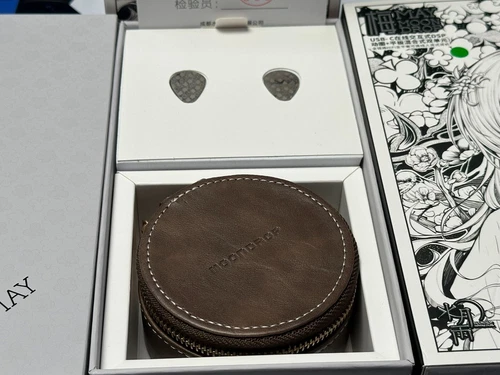 MOONDROP MAY Dynamic Driver + Planar Driver In-ear Headphone