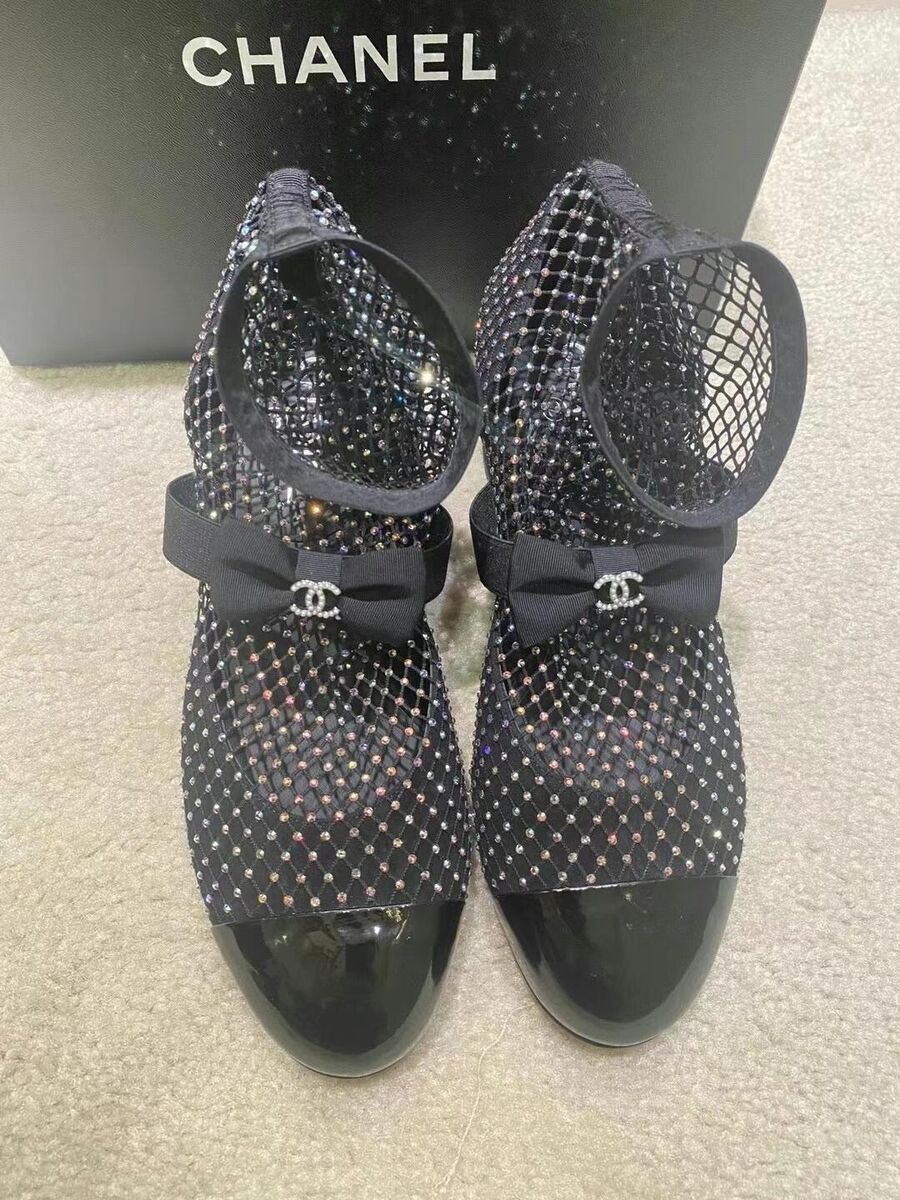 CHANEL 23S NEW TAGS GORGEOUS BLACK CRYSTAL BOOTS SHOES BOW CHANEL 23S NEW TAGS GORGEOUS BLACK CRYSTAL BOOTS SHOES BOW