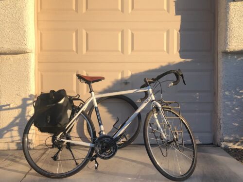2014 Crystal white Trek 520 Touring Bike 57cm Great Condition Low miles