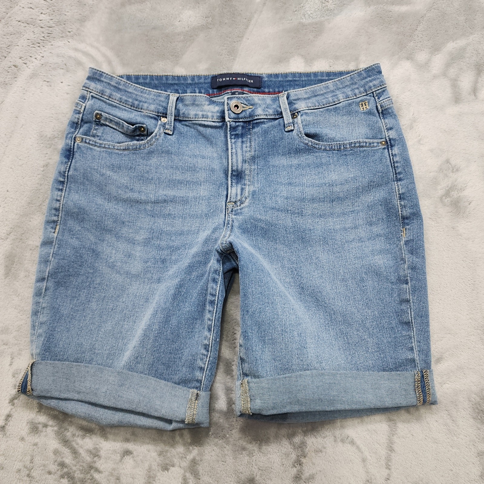 Tommy Hilfiger Shorts Womens 10 Blue Mid Rise Cuffed Roll Hem Bermuda Stretch