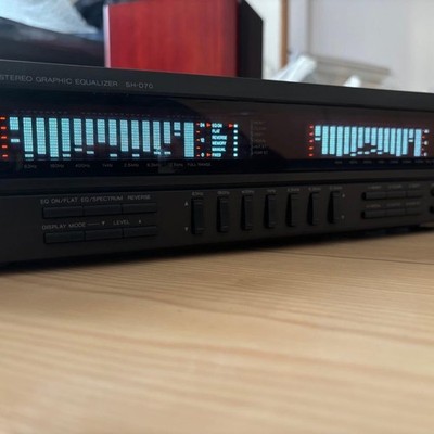 Panasonic Technics SH-D70 Graphic Equalizer Stereo Audio Component