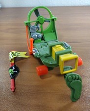 Teenage Mutant Ninja Turtles TMNT Vintage CHEAPSKATE 1988 W/Extra Flag