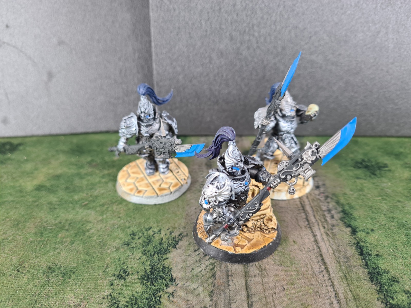 Games Workshop Warhammer 40000 Adeptus Custodes Custodian Wardens