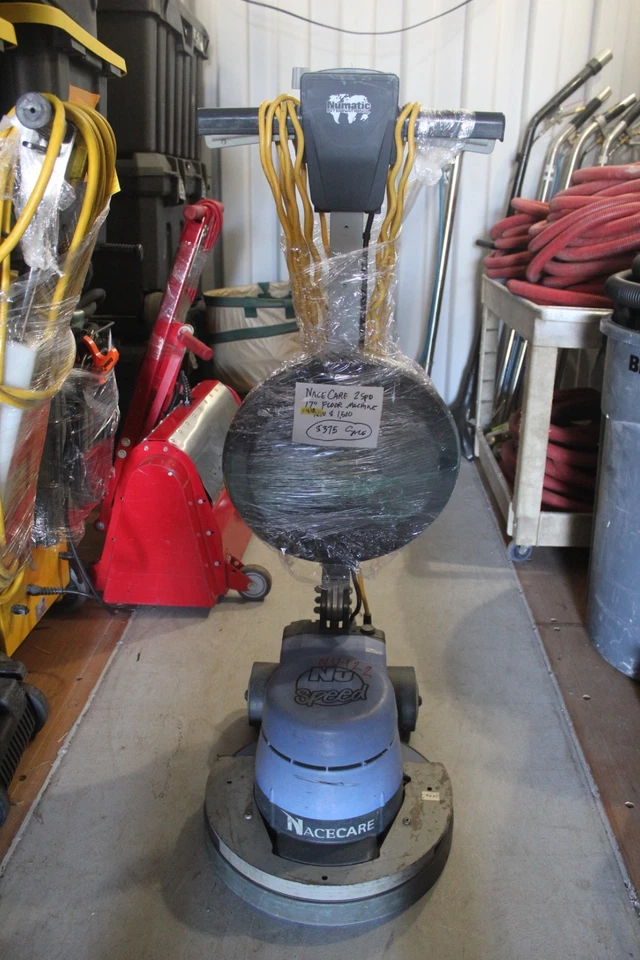 NaceCare Numatic NS17 2-Speed 17" Floor Scrubber Buffer Polisher – Used - Image 3 of 4