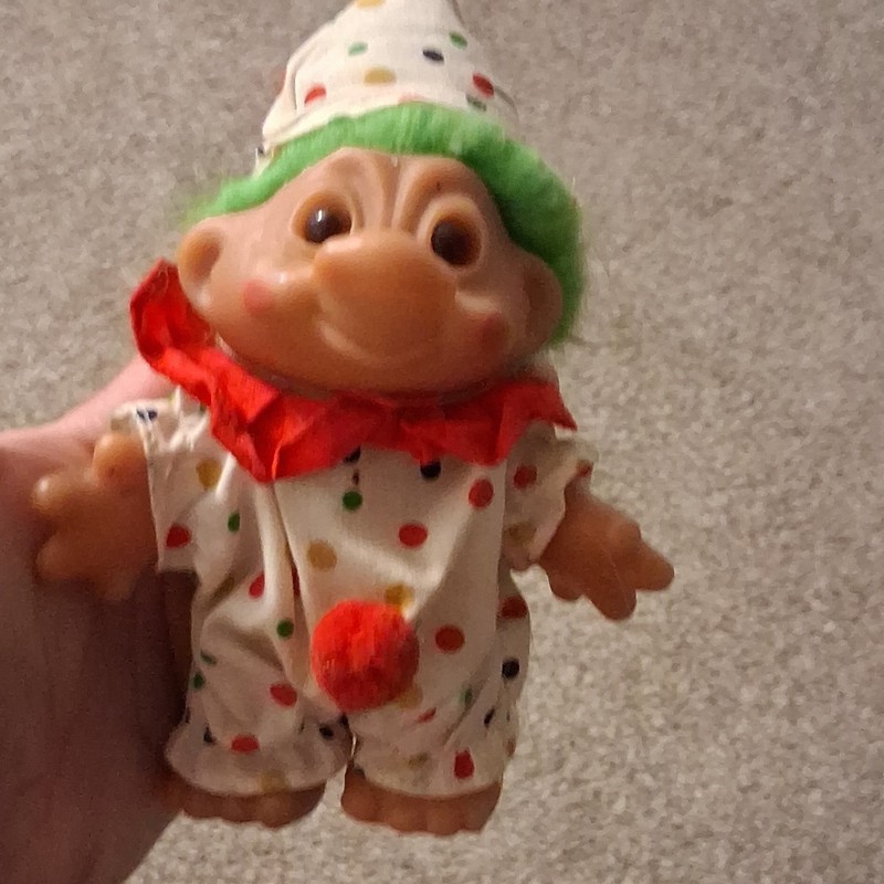 DAM Fantasy Gnome Figurine Clown Outfit, Green Hair Collectible Figure