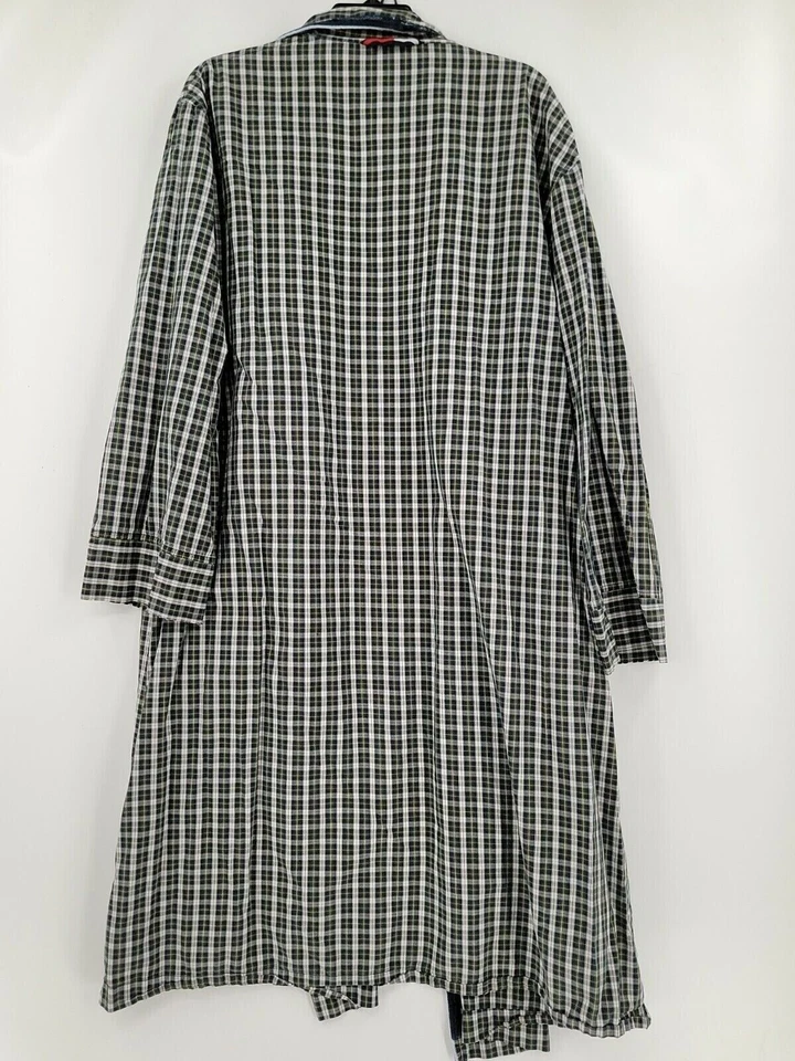 Tommy Hilfiger Hombres Multicolor Cuadros Mangas Largas Bata de Baño con Corbata en la Cintura Foto 2 de 4