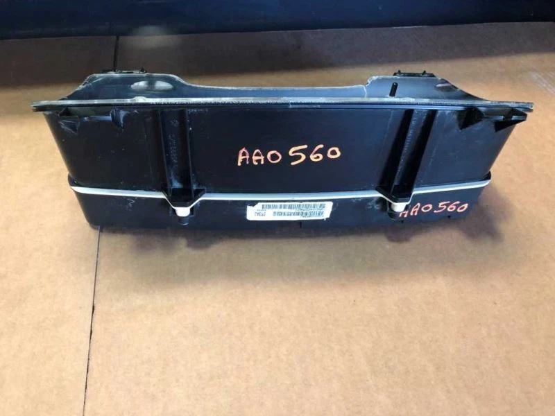 03 Dodge Ram 1500 5.7L 4x4 LARAMIE velocímetro cluster tacômetro - Imagem 4 de 4