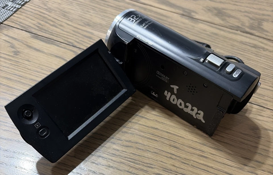 Sony Handycam DCR-CX230 Black CAMCORDER, NO CHARGER OR BATTERY. UNTESTED - Image 2 of 4