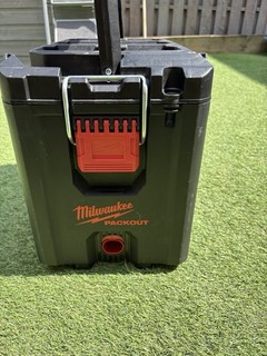 Milwaukee 4932471723 Compact Packout Toolbox