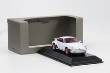 1:43 Porsche 911 930 TURBO 3.0