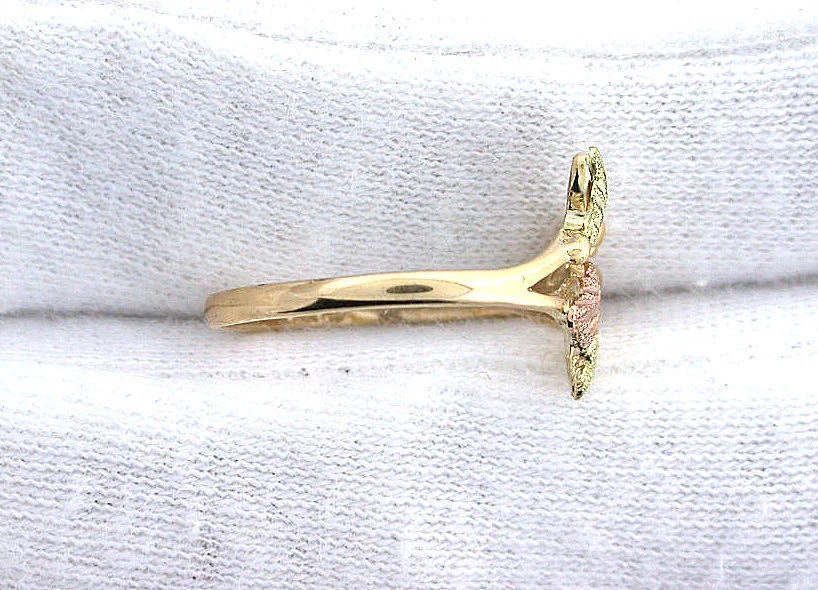 Pure 10Kt Tri Color Grape Leaf Black Hills Type Gold Ring Size 5.75 EBS572 - Image 2 of 3
