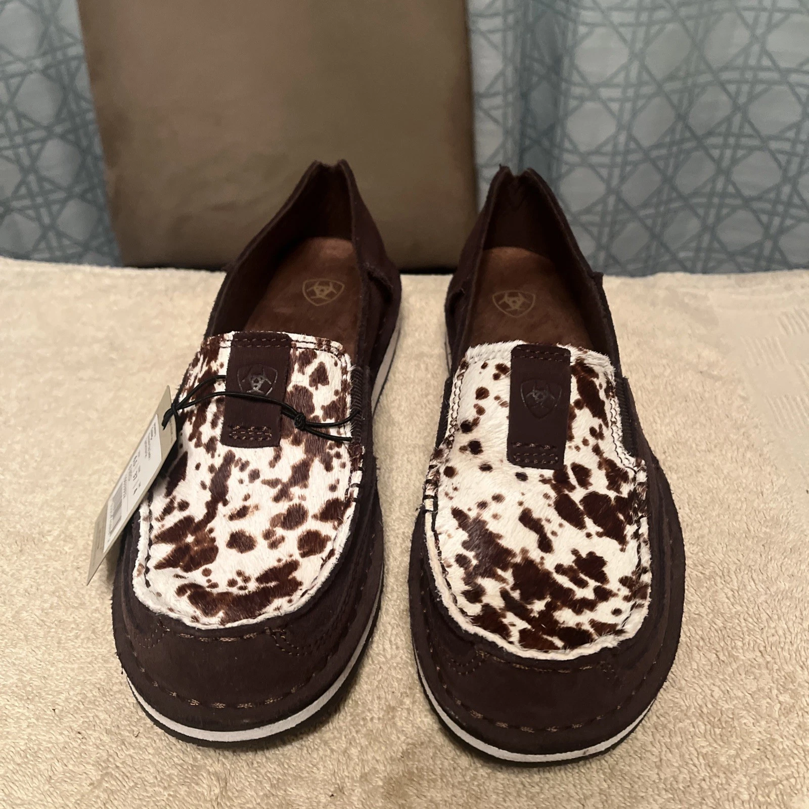 Ariat Cruiser Slip On Shoes Brown Cow Hair Hide Chocolate Chip Women’s Size 6 B