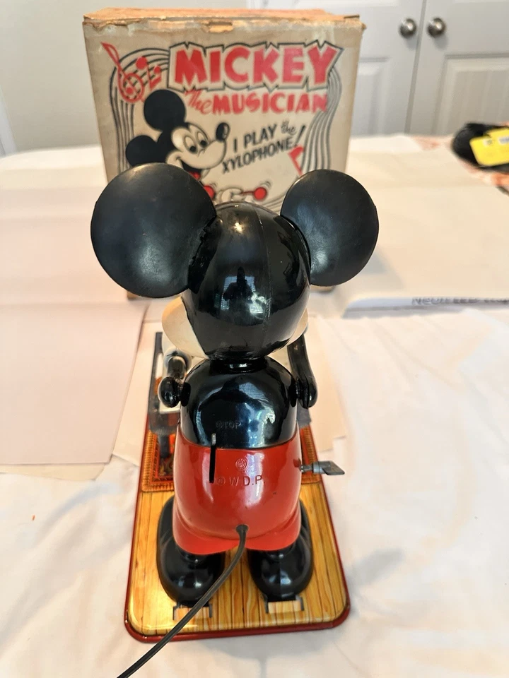 SCARCE DISNEY 1950s LARGE VERS. MICKEY MOUSE XYLOPHONE WIND-UP TOY+BOX - Image 4 of 4