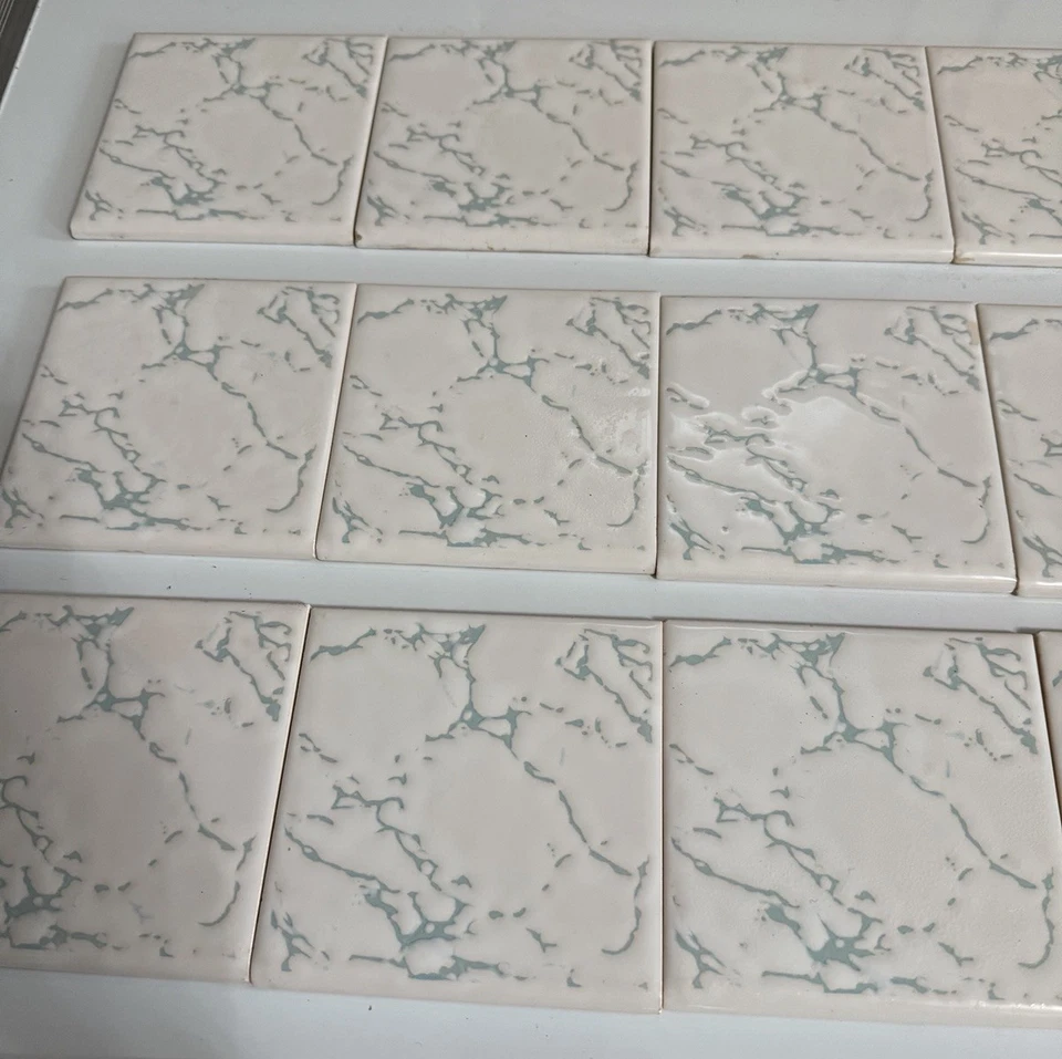 19x H&R Johnson Cristal Branco Nariz Borda Azulejos Canto Anos 70 NOS Retrô Antigo Ex - Imagem 4 de 4