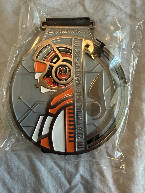 Rundisney 2018 Virtual Half Marathon Star Wars Medal