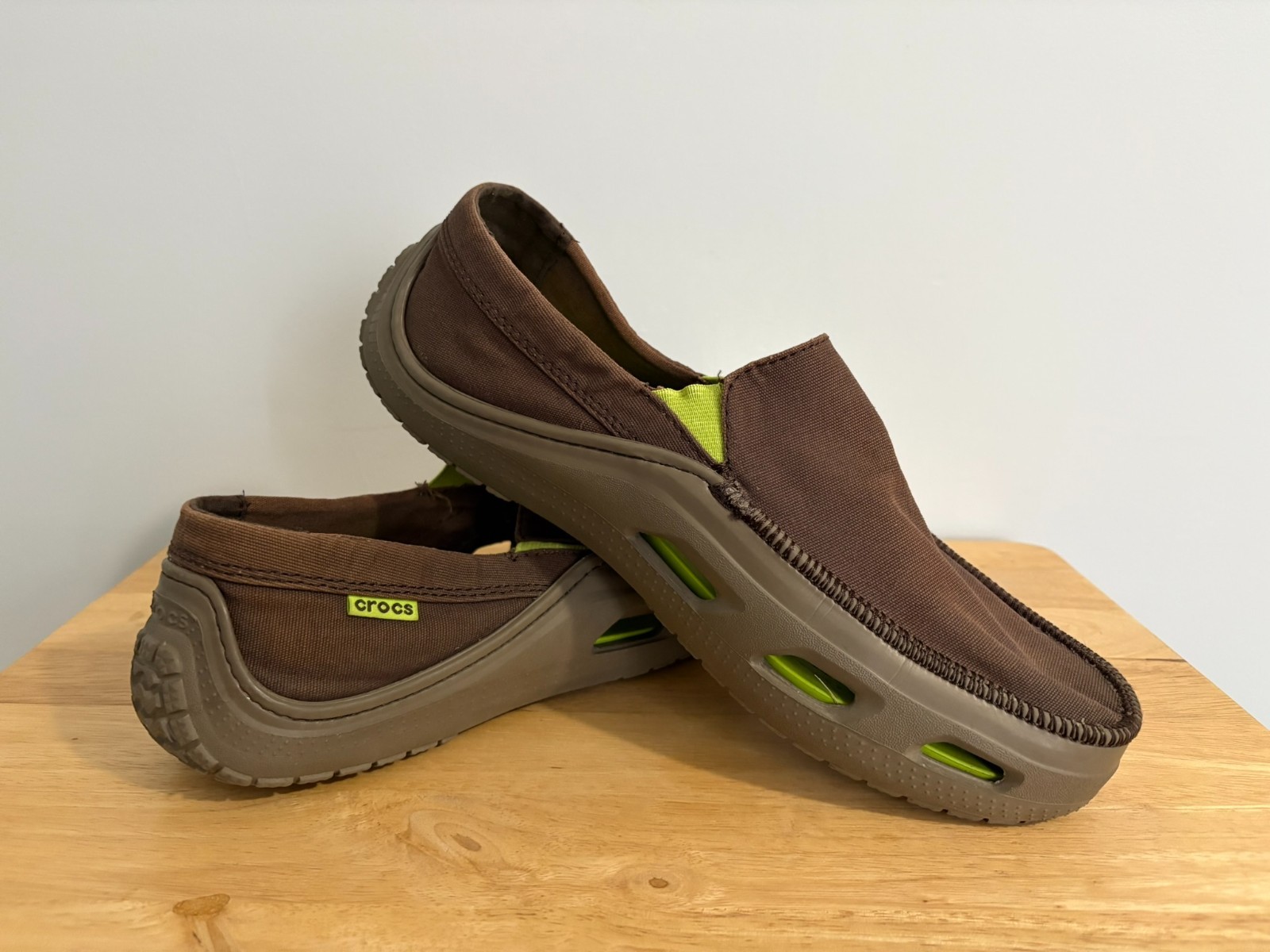 Crocs Mens Tideline Brown Green Slip On Loafers Water Friendly Canvas Beach Shoes-image