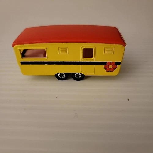Vintage Matchbox Caravan Trailer 1970 Lesney Made in England Yellow Red No 71970