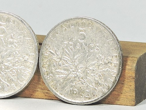 Silver 5 Francs Coins form France - 1960 & 1962 (Lot of 2 coins) - Picture 6 of 12
