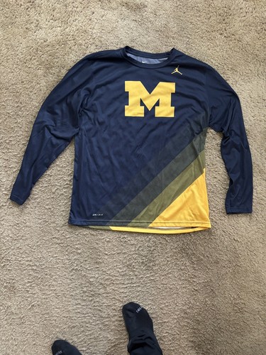University Of Michigan Jordan Brand Dry Fit Long Sleeve Shirt XL