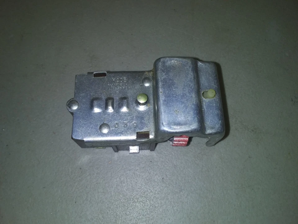 1977   Dodge/Plymouth    Fury/Monaco   Headlight Switch - Image 3 of 4