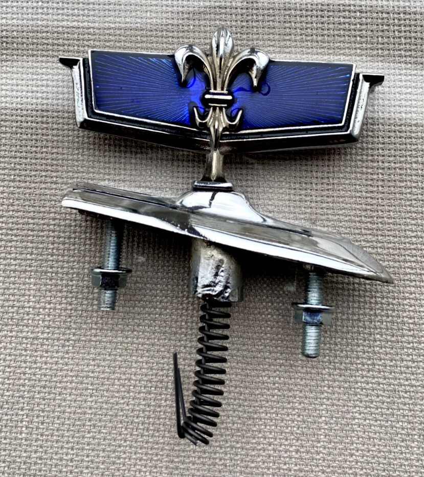 JUEGO COMPLETO CHEVY EMBLEMA CERRADURA AZUL DELANTERO MALETERO CHEVROLET CAPRICE 1977 1990 Foto 4 de 4