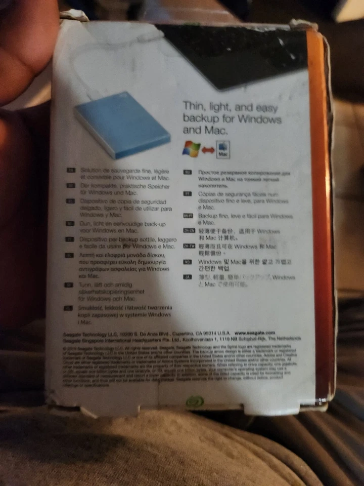 Seagate Backup Plus Slim 1TB External 2.5in (STHN1000402) Hard Drive Light Blue - Image 2 of 4