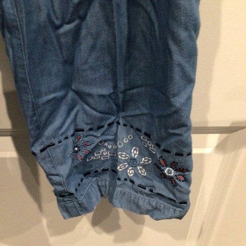 euc City Blues by Koret women large top and capris light blue denim - Picture 6 of 6