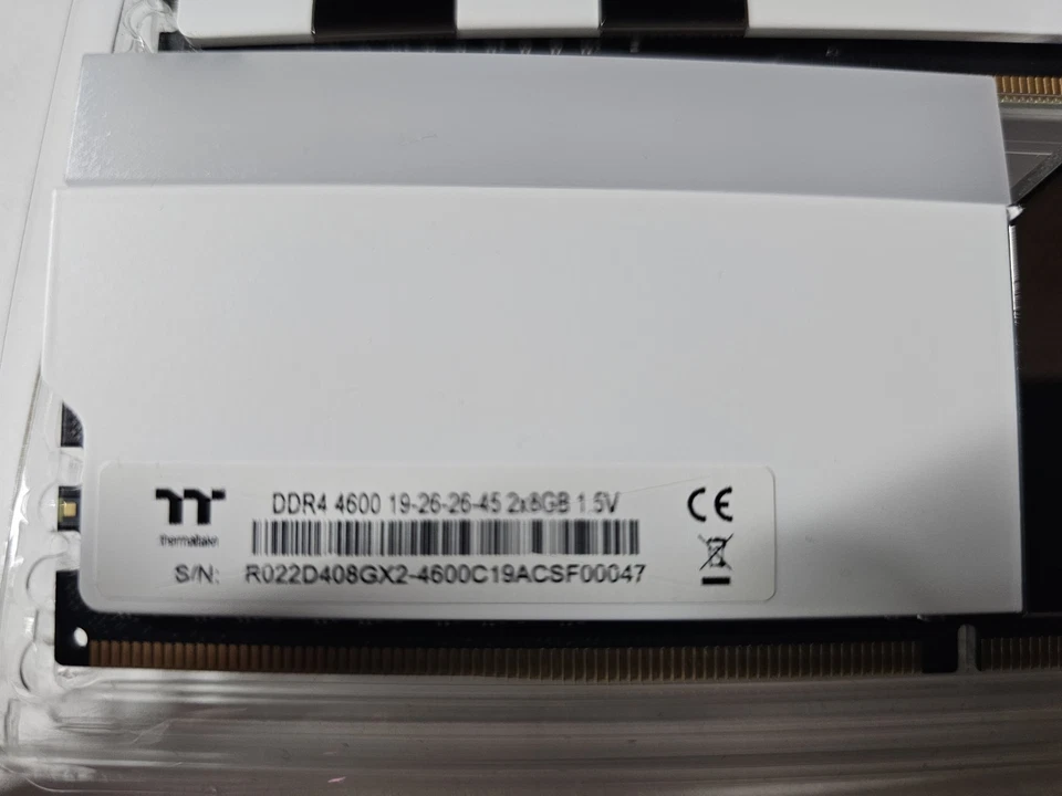 Thermaltake Tough Ram DDR4 4600MHZ 16GB  2x8 - Image 2 of 2