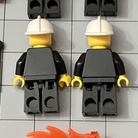 * New * Lego City 5613 Firefighter Fireman  Lot Of 4 Minifigures E10 25