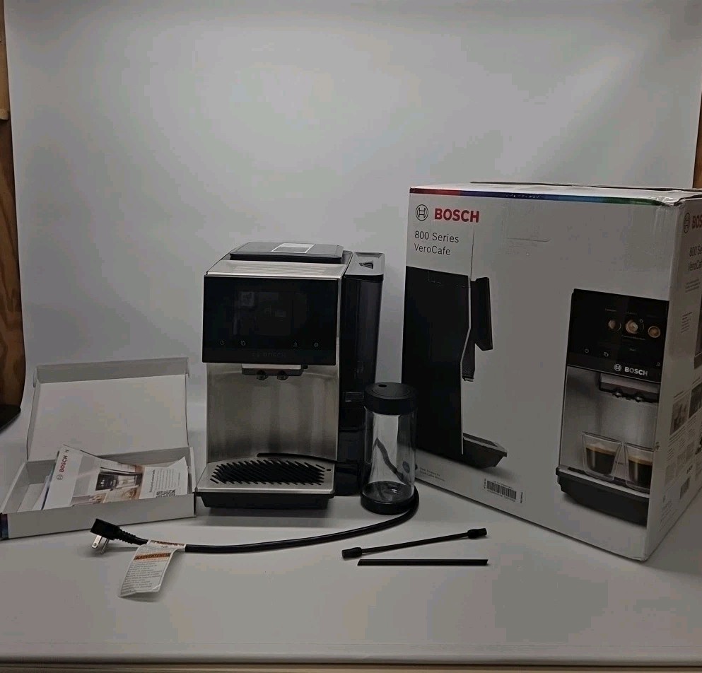 BOSCH VeroCafe 800 Series Automatic Espresso Coffee Machine TPU60706