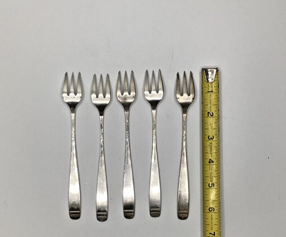 Juego de tenedores de cóctel vintage Reed & Barton plateado 1884 (5) Foto 3 de 4