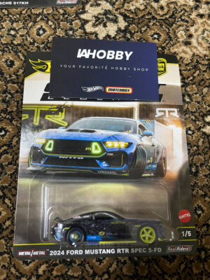 Hot Wheels Premium Car Culture 2025 Circuit Legends - Choose From