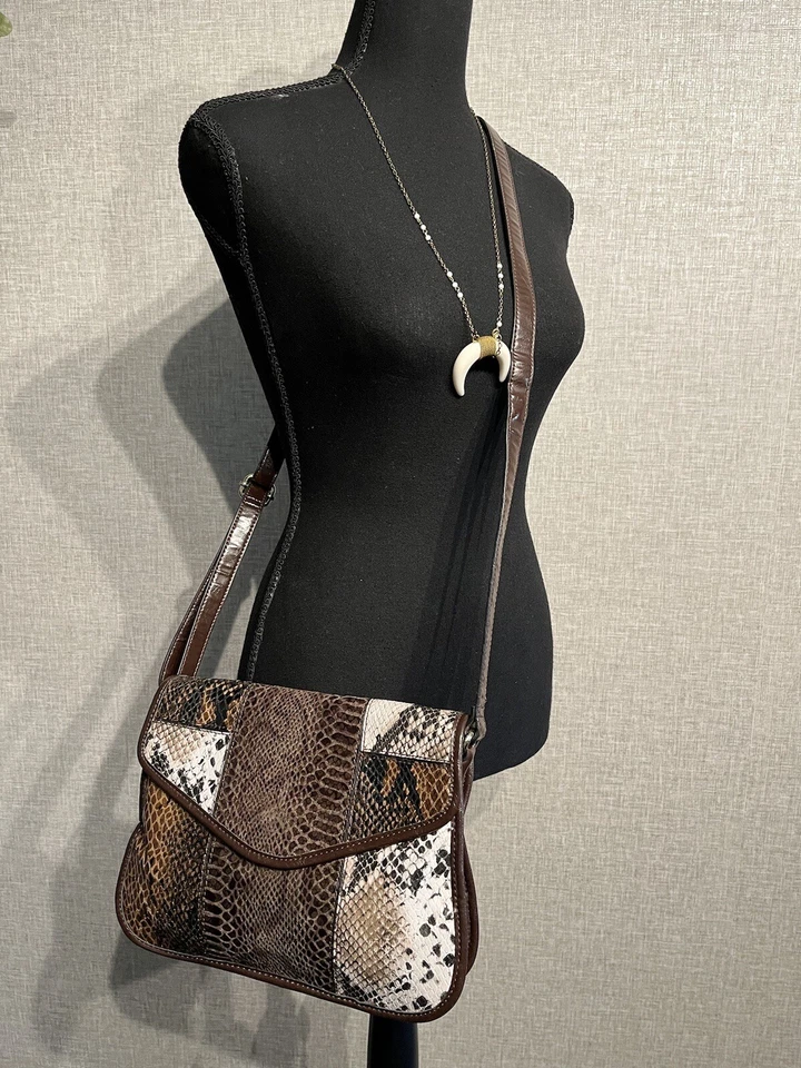 Bolso Bandolera/Hombro Piel de Serpiente Vegano Cosmopolita Foto 3 de 4