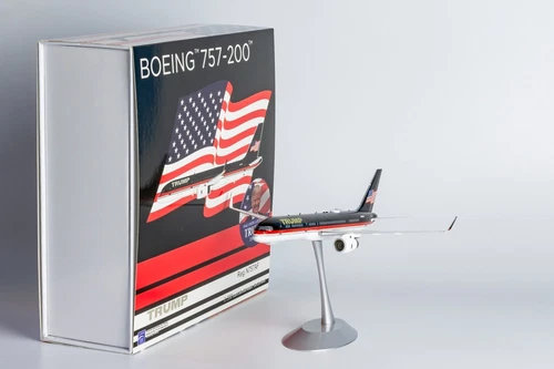 NG Models 1:200 Donald Trump Force One Boeing 757-200 N757AF (42037) - Picture 10 of 13