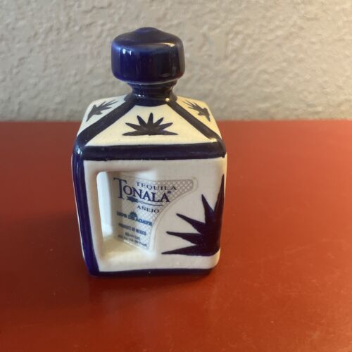 Tonala Pottery Tequila Empty Decanter Ceramic Hand Painted 7 Inches Mexico EUC