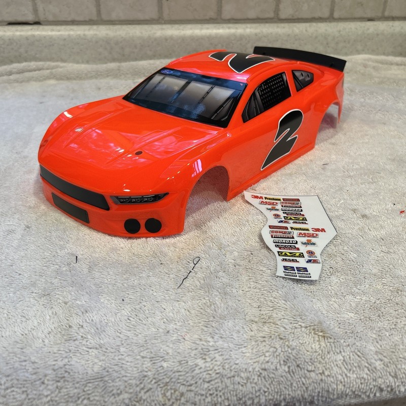 Team Losi nascar ford 