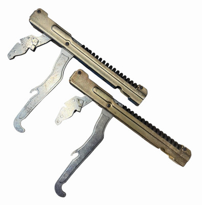(2) Dacor ERD36 Range Oven Door Hinge Set Hinges 62436, DE81-05852A