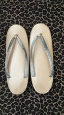 Vintage Japanese Zori Sandals Mid Century Kimono Footwear Leather Sole 9