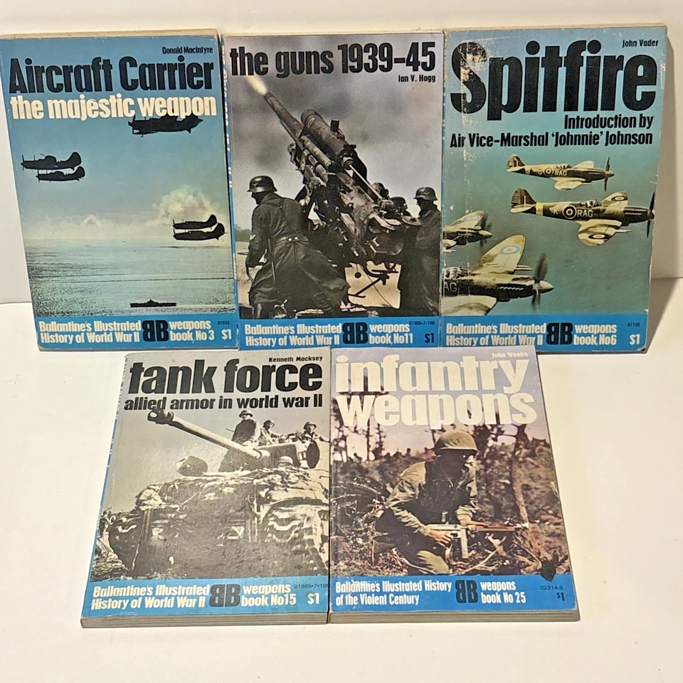 Ballantine's illustrated History of World War II Weapons/Vehicles 9 Book Lot Foto 4 de 4