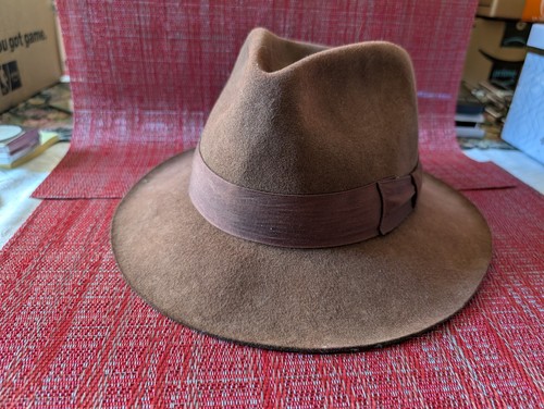 INDIANA JONES OFFICIALLY LICENSED 100% WOOL FEDORA HAT MEN'S SIZE MEDIUM NWT