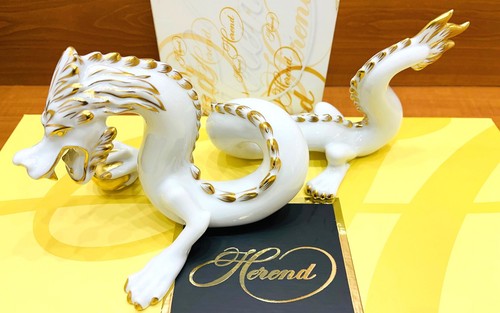 HEREND WHITE 24k GOLD PATTERN 11 inches long DRAGON FIGURINE,NEW,RETAIL $980.-