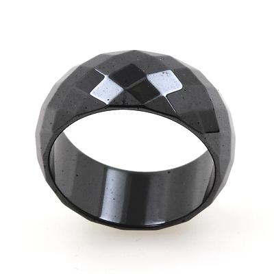 Bague alliance anneau Hématite noire facettée 10 mm