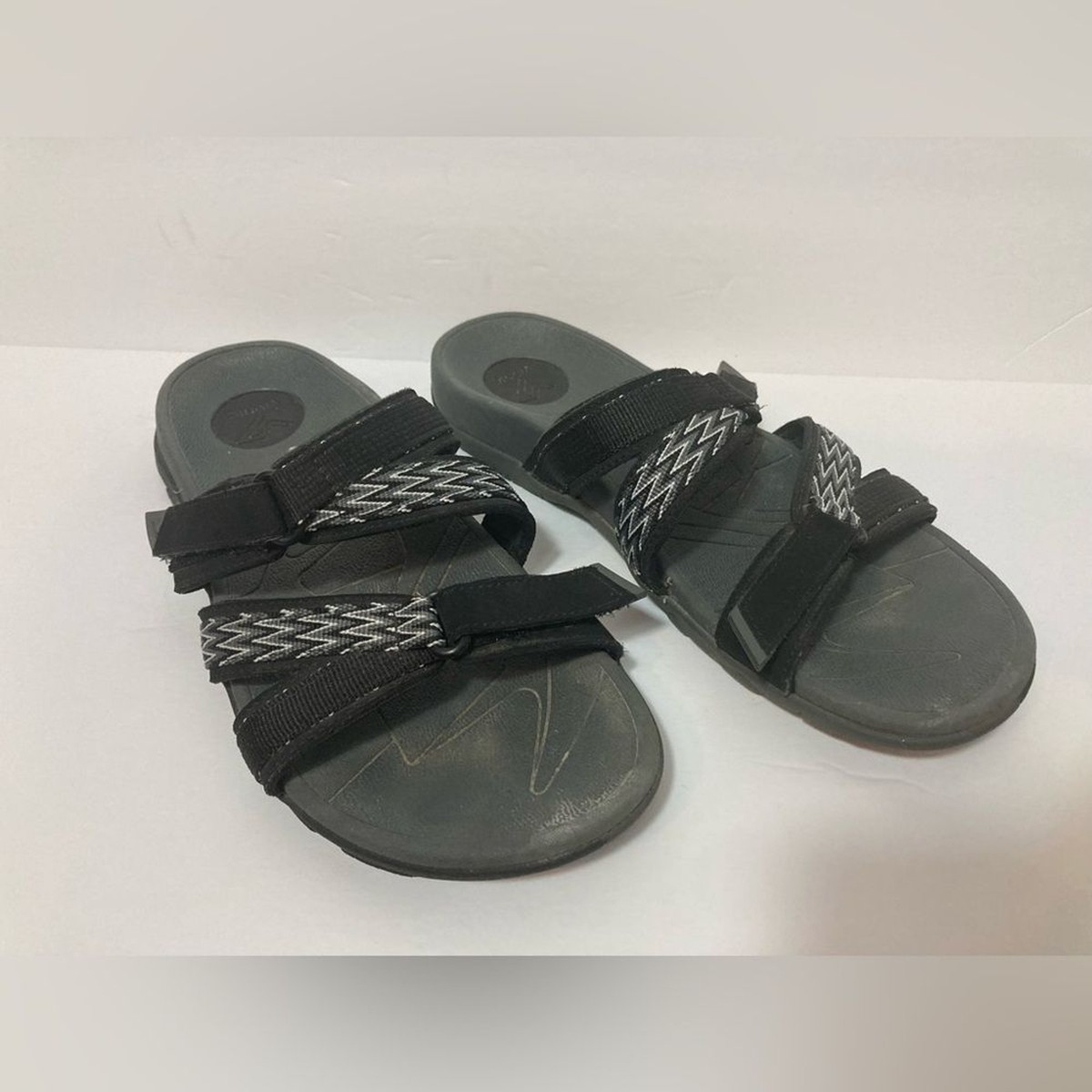Vionic Sandals Unisex  NIB size 7 Amazon.com | Vionic Women main image 4