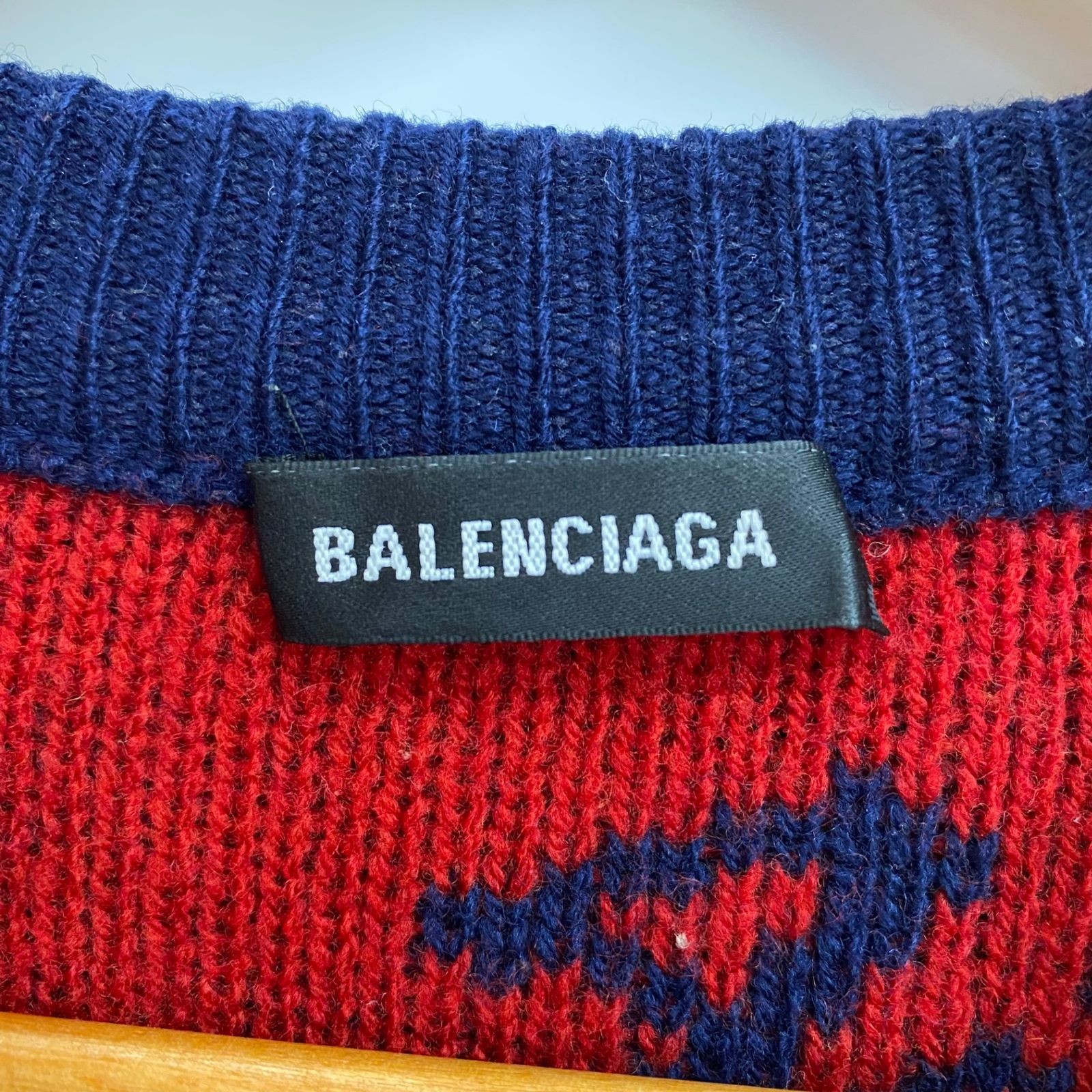 Balenciaga 18SS Navy M Sweater AB Used with Pilling From Japan thumbnail 3