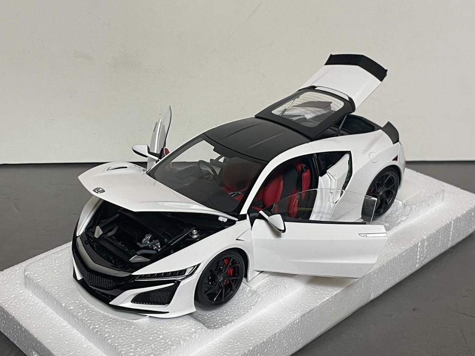 AUTOart 1/18 Honda NSX (NC1) 2016 - Modellino Auto Finito Colore Nero - Foto 2