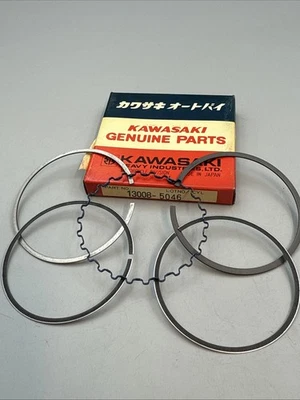 KAWASAKI KOLBENRINGSATZ STD. RING-SET-PISTON,STD ZEPHYR ZR750 NOS XX37065 - Bild 1 von 3