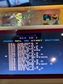 Famicom Game NES 1992 210in1 with Contra, Mario (IC Chips / Shell is not nice)