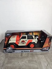 JADA TOYS JURASSIC WORLD LEGACY COLLECTION JEEP WRANGLER JP18 RC CAR, NEW