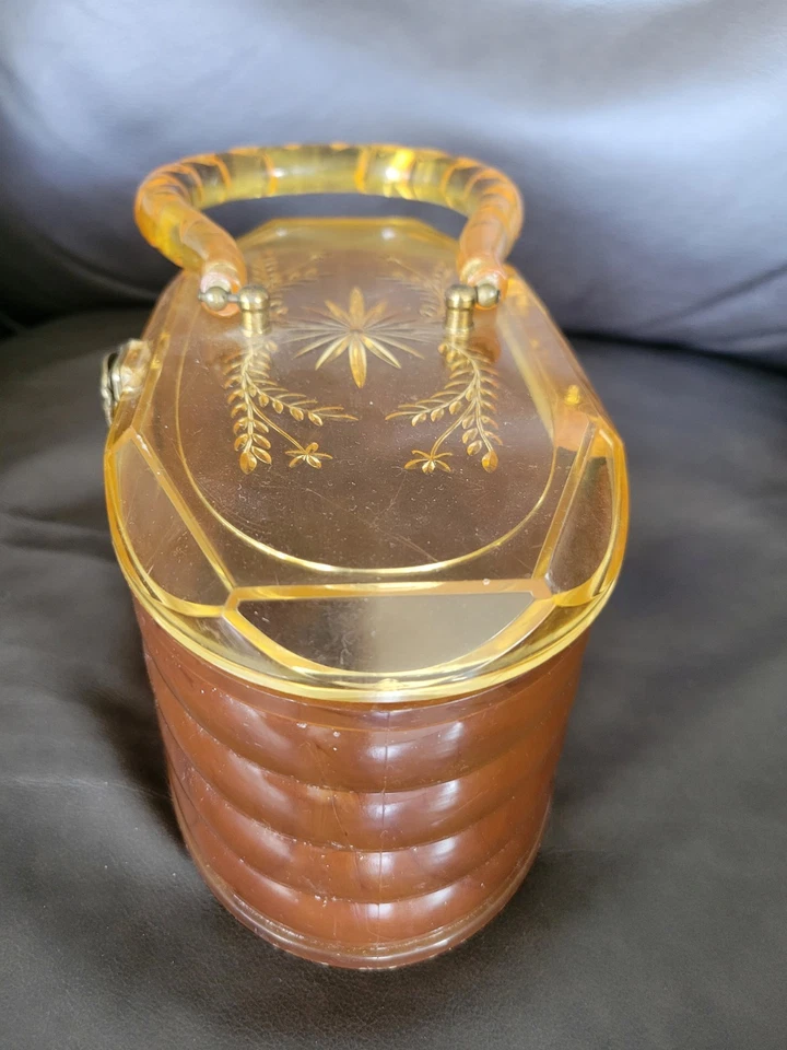 Cartera Caja Plástica Lucite Años 50 De Colección Tapa Ámbar Transparente, Tallada Patrón Floral en Tapa Foto 2 de 4